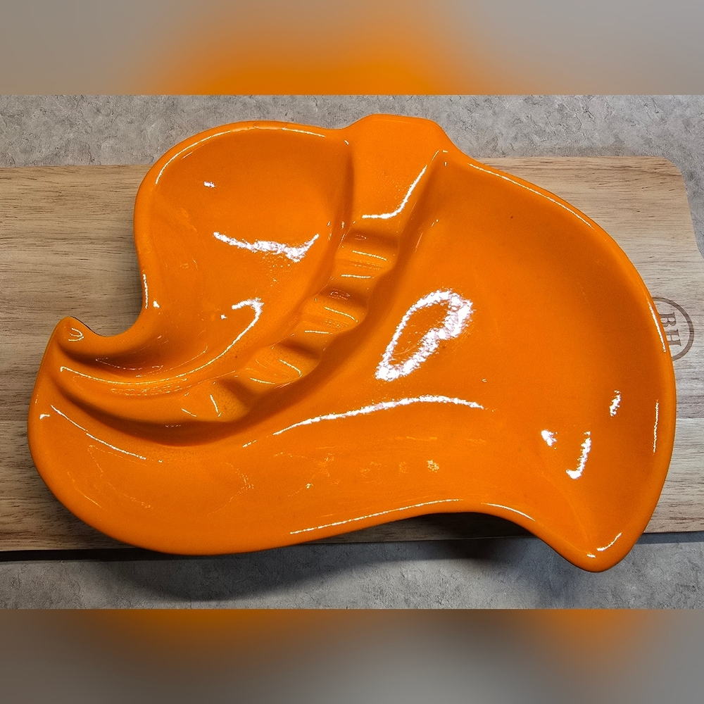MCM California Pottery # 8003 Leaf Ashtray